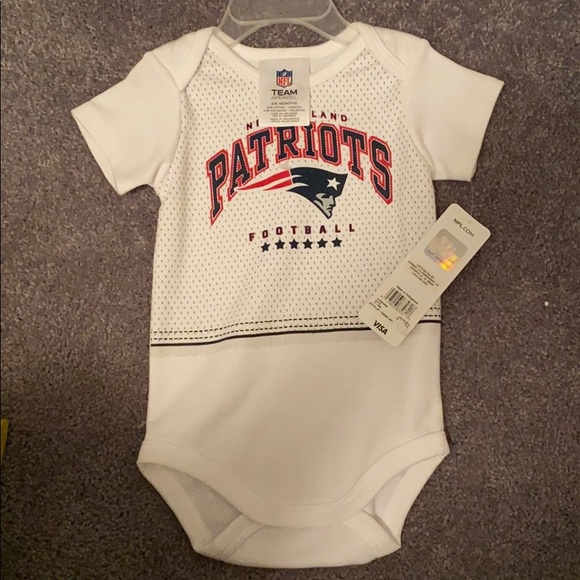 Patriots onesie - Picture 1 of 2